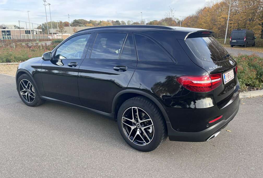 Mercedes-Benz d 4Matic 9G-TRONIC