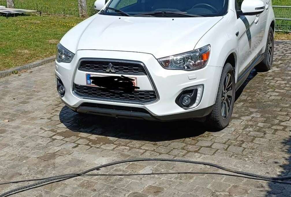 Mitsubishi 1.6 2WD Instyle