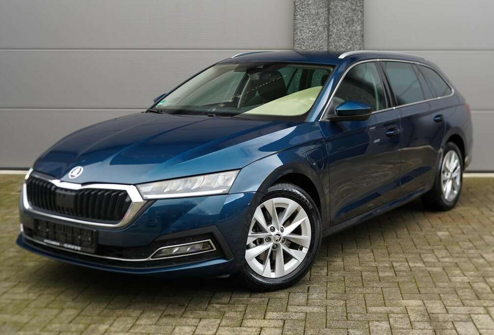 Skoda 1.4TSI Style DSG *KEYLESS/ELKOFFER/DODEHOEK/VERWZ*