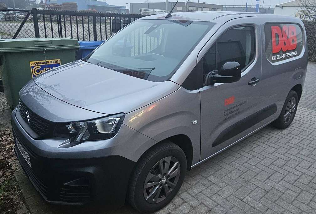 Peugeot 1.5 BlueHDi L1 STD Light Prem.S/S(EU6.2)