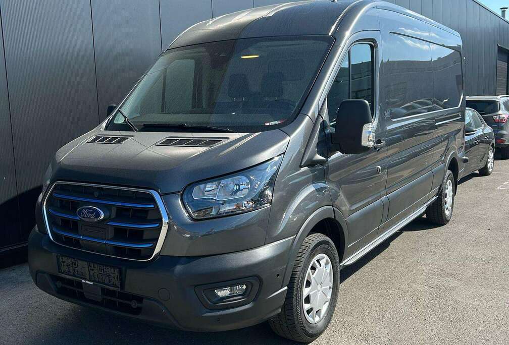 Ford 2T 350 L3H2 Trend