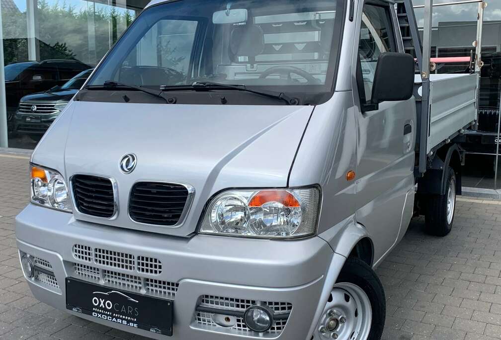 S2 1.3 Essence 79CV / PICK UP / BENNE BASCULANTE 900KG / TRIBENNE HYDRAULIQUE / SEULEMENT 9.000KM / PRIX NEUVE: 28.000€