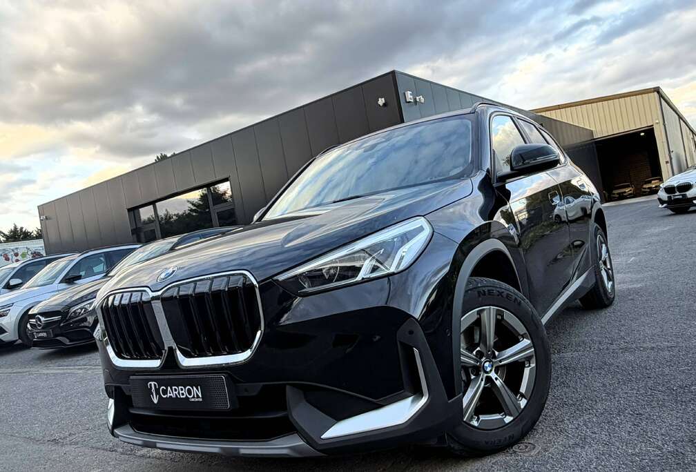 BMW 1.5iA sDrive18i X Line NAVI/CAMERA/CUIR MOKKA/LED/DAB/CARPLAY/SHADOW LINE