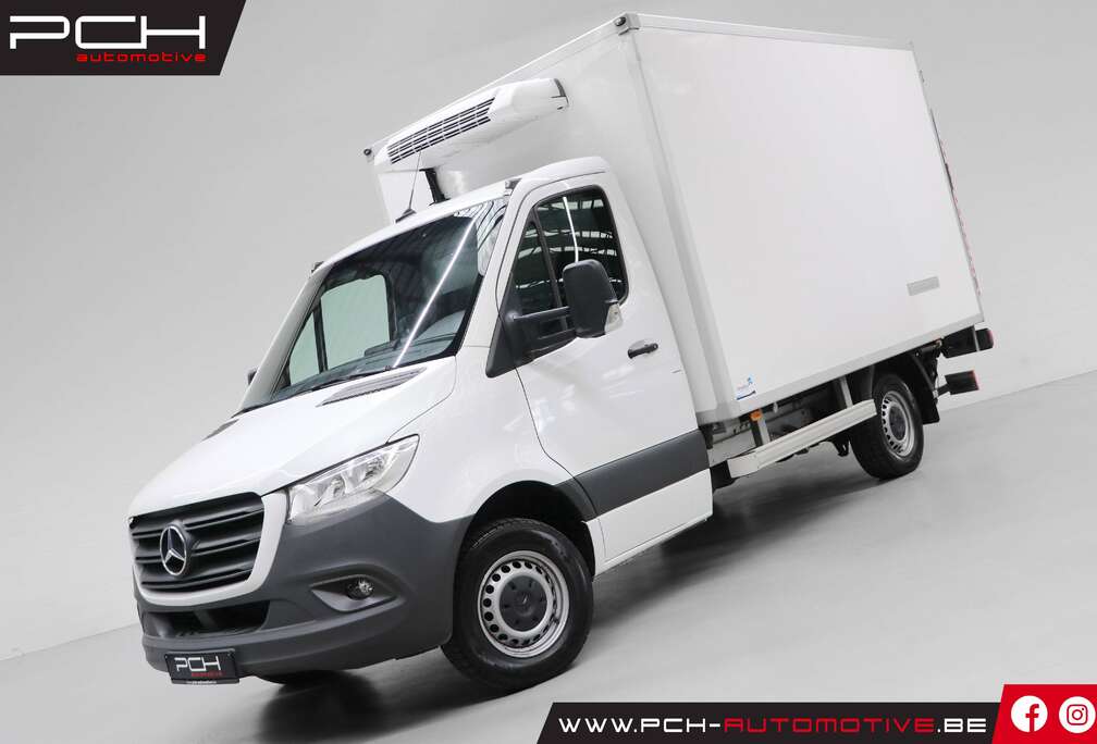 Mercedes-Benz 317 CDI 163cv Aut. - Caisse Frigo + Lift -