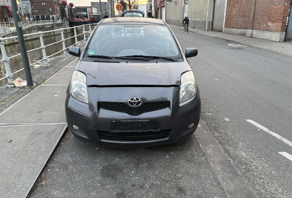 Toyota 85 VVT-i Linéa Sol