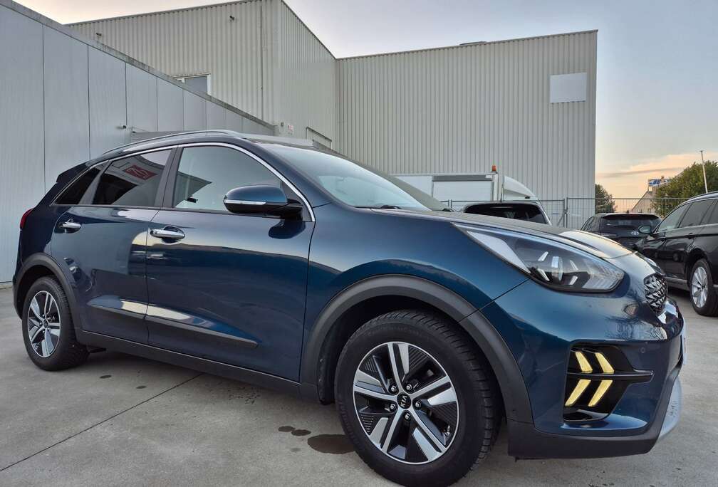 Kia 1.6 GDi HEV // HYBRID // 87.238 KM