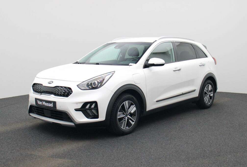 Kia More 1.6 GDi PHEV 6DCT PlugIN  NAVI  CARPLAY  C