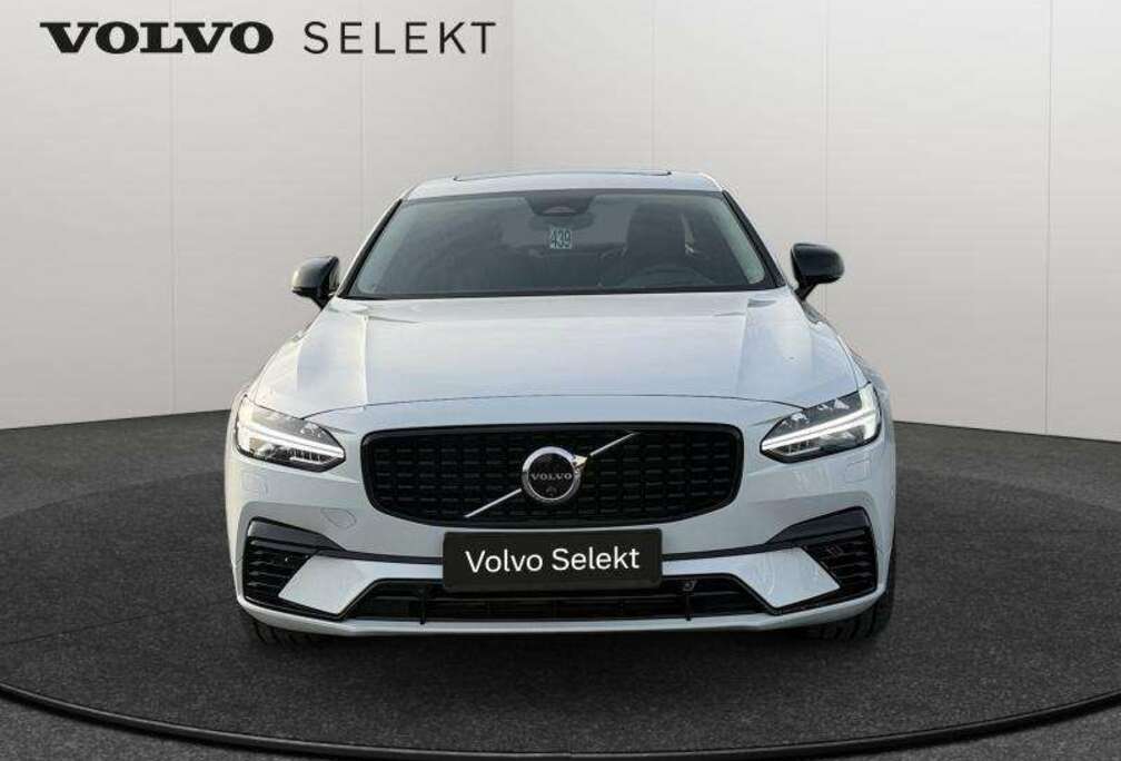 Volvo T8 AWD Ultimate Dark/Hybride/ Essence