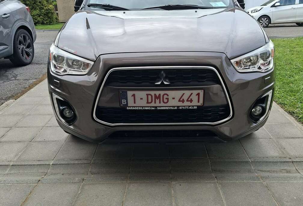 Mitsubishi 1.8 DI-D 150ch 4x4 Invite