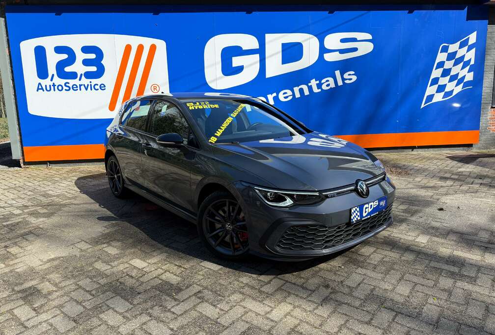 Volkswagen ACC-APP-IQ LIGHTS-TRAVEL ASSIST-CAMERA-ZETEL & STUURVERWARMING