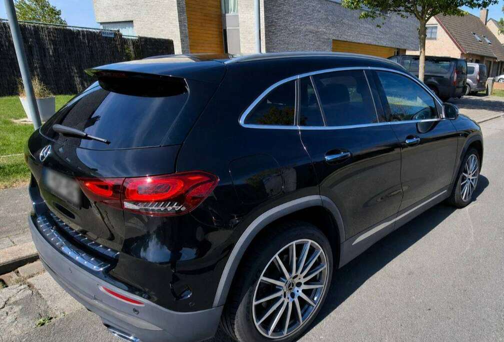Mercedes-Benz GLA 250 e PHEV Business Solution