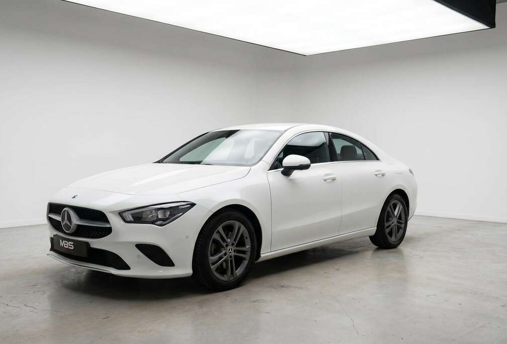 Mercedes-Benz *d XENON* TVA* NAVI* RADAR AV/AR* REGULATEUR DE VITESSE*