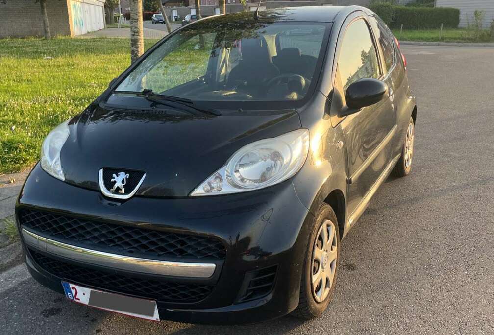 Peugeot 1.0i Urban