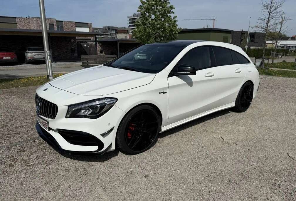 Mercedes-Benz Shooting Brake AMG Line