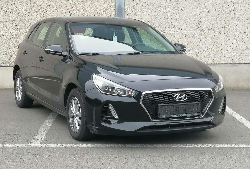 Hyundai 1.6 CRDi DIESEL  BOTE AUTOMATIC LED