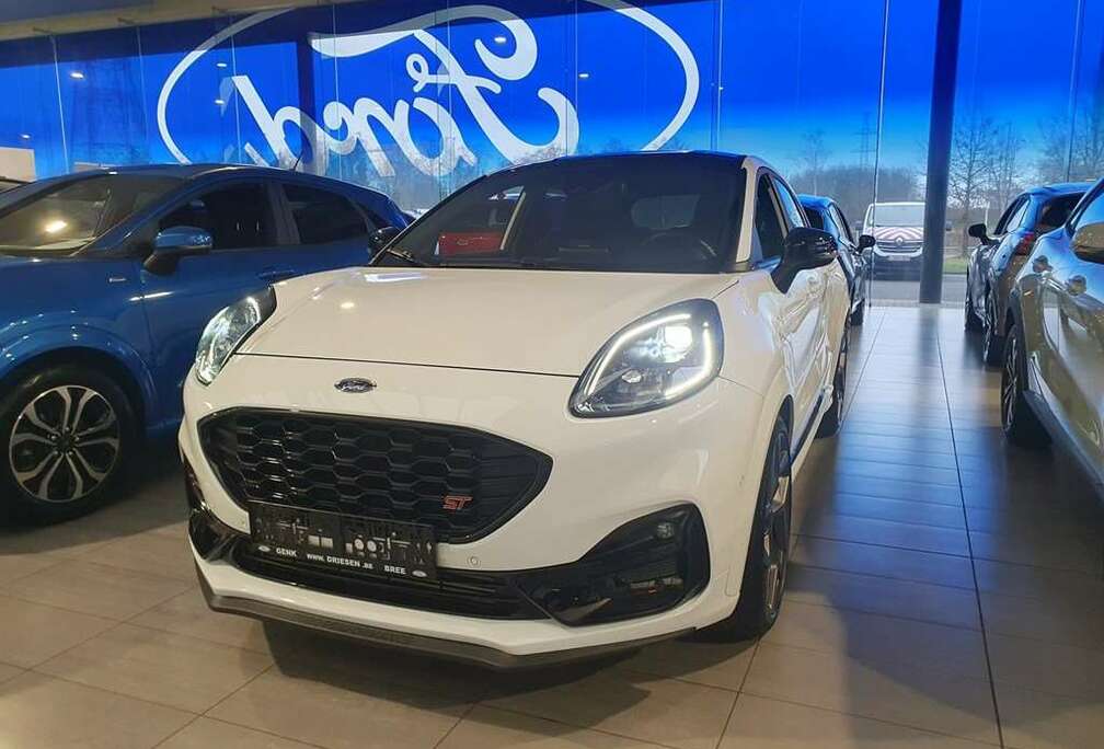 Ford ST Ultimate 1.5i 200pk