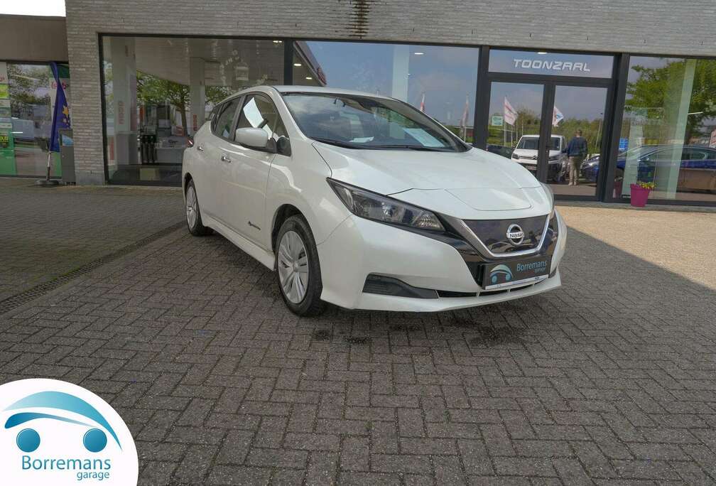 Nissan 40KWH BUSINESS Navi/Blind Spot/Lane keep/...