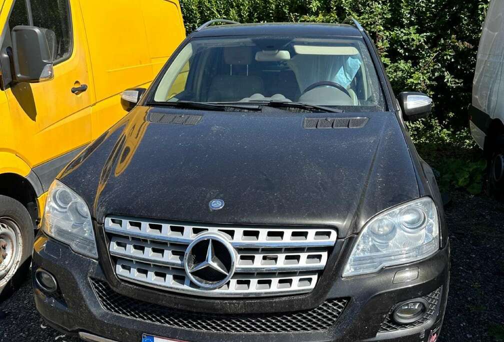 Mercedes-Benz CDI BlueTEC**GPS**CUIR**LED**