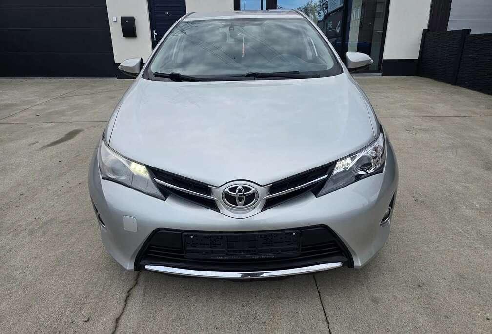 Toyota Auris 1.4 D-4D Comfort Alu