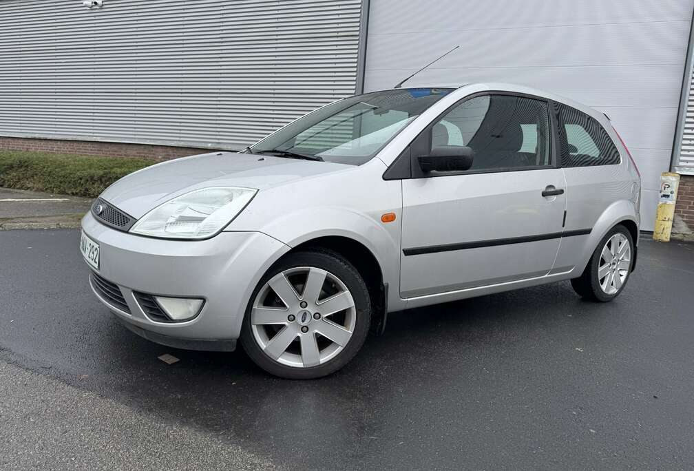 Ford 1.4i 16v Ambiente