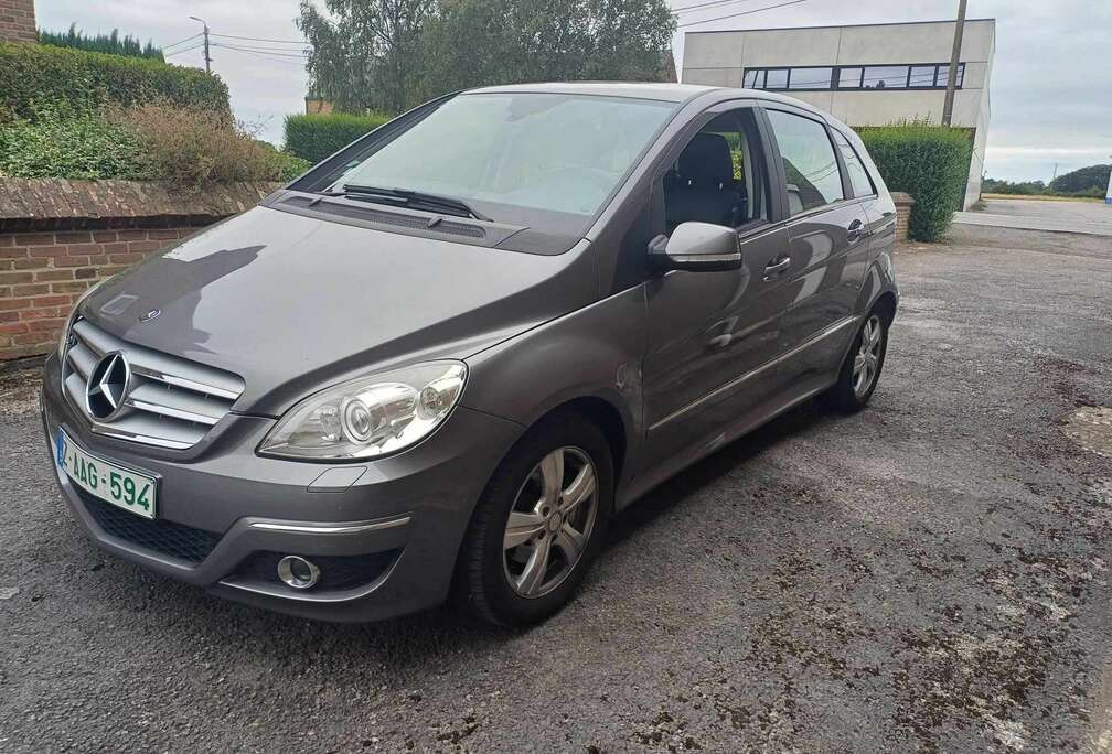 Mercedes-Benz CDI ** CUIR CHAUFF ** CLIM ** GPS ** GARANTIE **