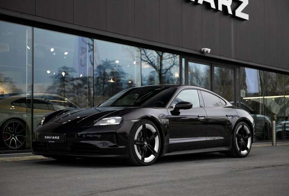 Porsche FACELIFT 105KW/PERF.BAT+/AIR/MATRIX/ACC/DISPL/BOSE