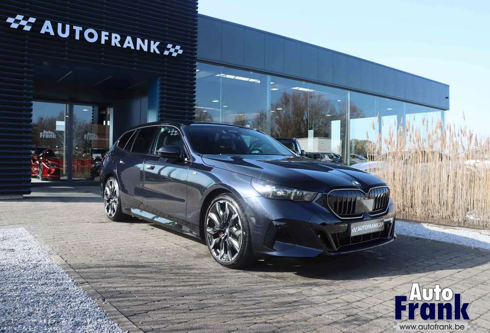 BMW I / BREAK / M-SPORT-PRO / TREKHK / PANO / 360CAM