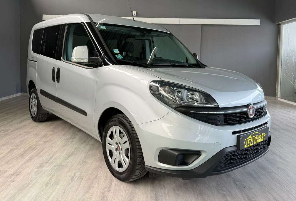 Fiat 1.6 Doblo * Lichte Vracht * 1 Jaar Garantie *