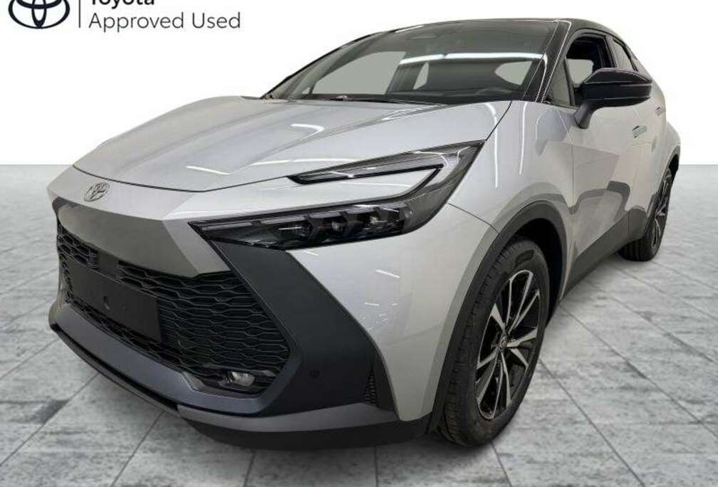 Toyota Plug-In + Dynamic + Tech Pack