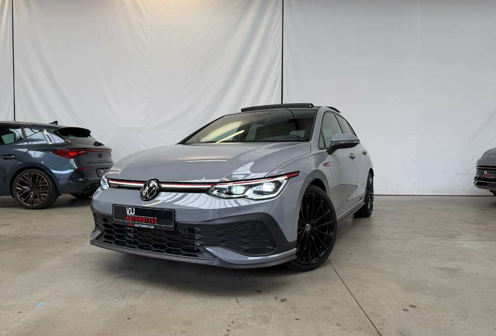 Volkswagen CLUBSPORT*PANO*AKRA*ACC*H&K*HUD*GARANTIE