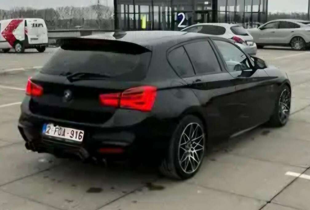 BMW 118iA