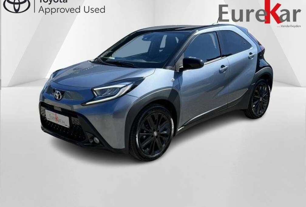 Toyota BLACK EDITION