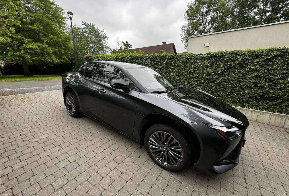 Lexus Privilige + dimming panoroof + two tone (grijs/zwart) GARANTIE TOT 08/2034