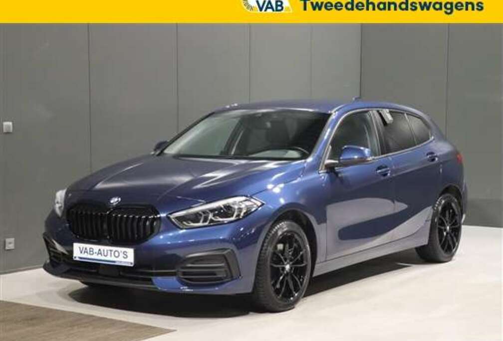 BMW 118I automaat carplay full led