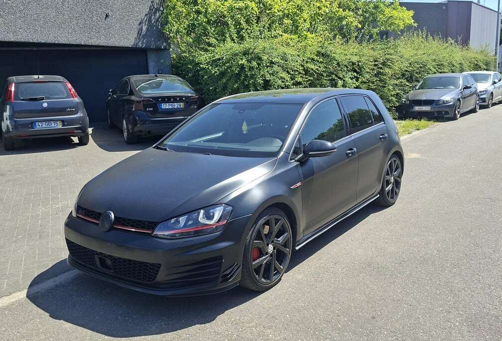 Volkswagen 2.0 TSI Performance DSG