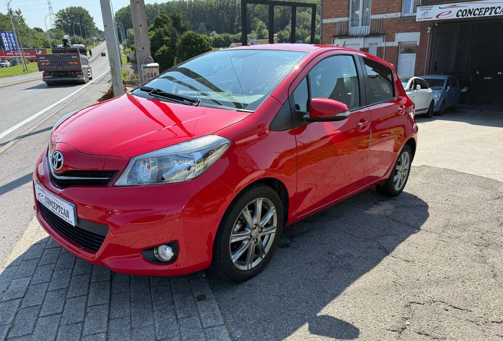 Toyota Yaris 1.33i VVT-i Dynamic