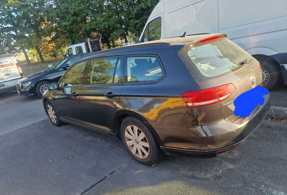 Volkswagen Passat SW 1.6 TDi SCR DSG