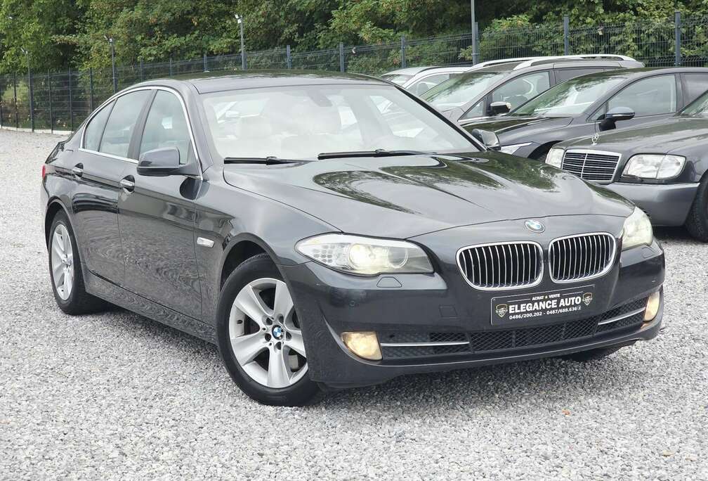 BMW 525dAS-Etat showroom