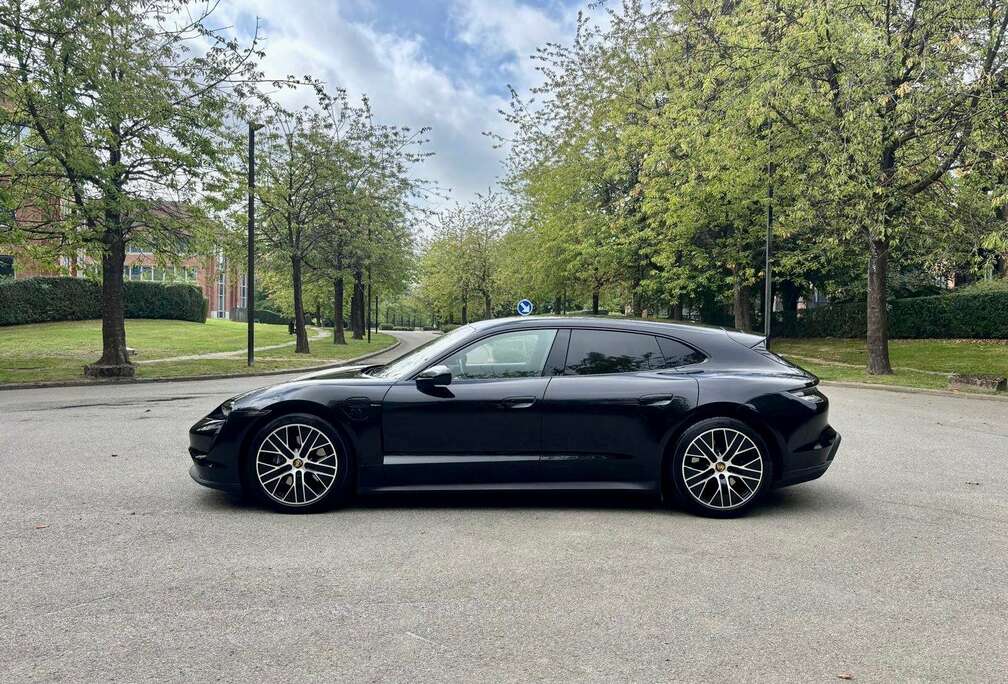 Porsche Sport Turismo *** Bose - Pano - Camera 360° - Led - 1st Paint - 1st Owner ***