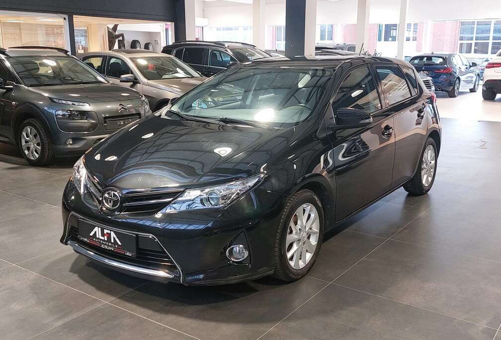 Toyota 1.4 D-4D Dynamic * GARANTIE *