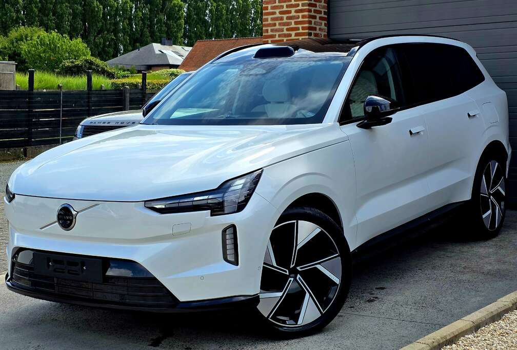 Volvo - NIEUW 0KM 2025 - 7 Zitplaatsen 4x4 FULL OPTION