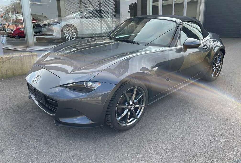 Mazda SKYACTIV-G SKYCRUISE + alcantara pack + instapverl