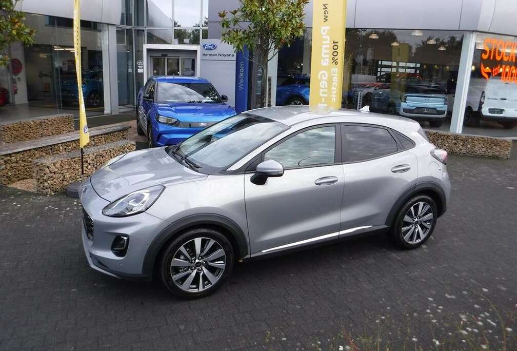 Ford Ecoboost mHEV Titanium