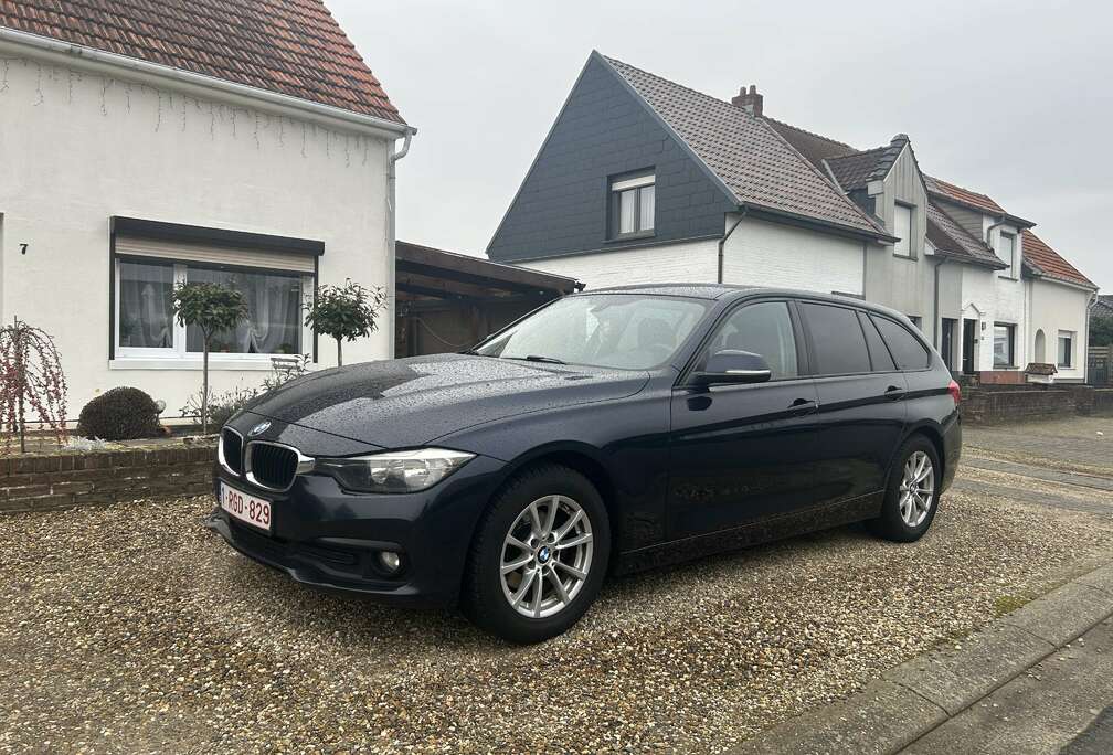 BMW 318d Touring