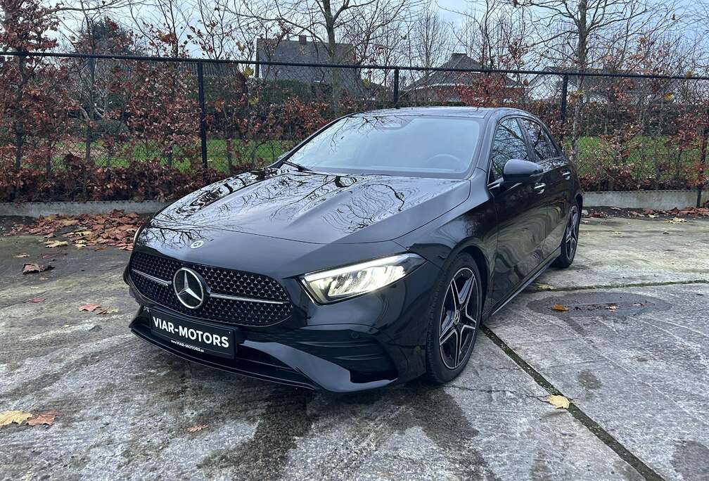 Mercedes-Benz A180 AMG Line-PANO-NightPack-Verwarmde zetels-NAVI