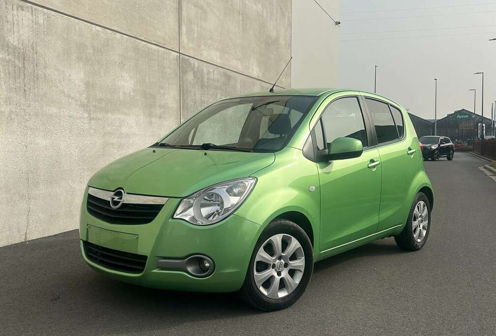 Opel Agila 1.0i XEP 12v Essentia