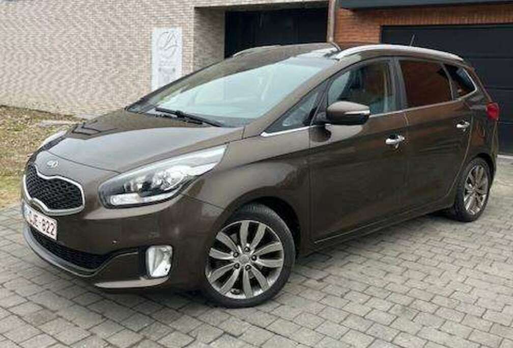 Kia Carens 1.7 CRDi/ camera/ 7zitplaatsen/Panoramadak