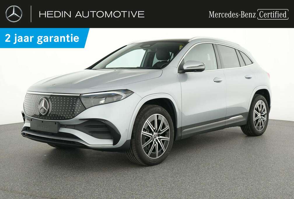 Mercedes-Benz 250+ AMG Line  Panoramisch Dak  Trekhaak  Dodeh