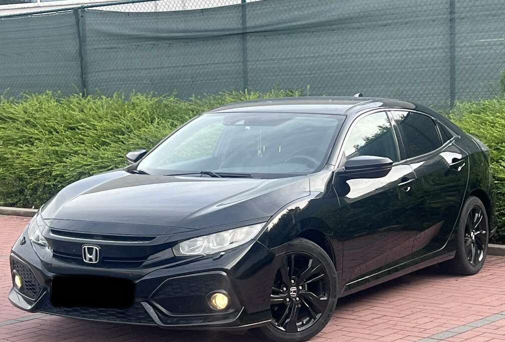 Honda 1.0 i-VTEC BLACK EDITION 134000km NAVI JANTES CLIM