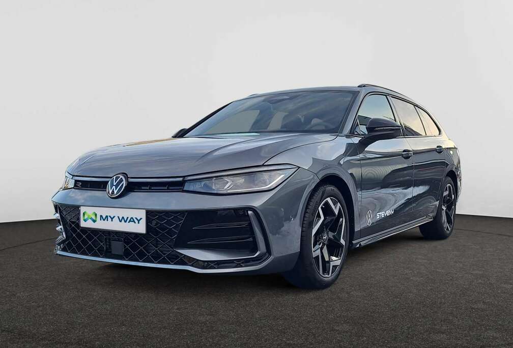 Volkswagen Passat R-Line Business Premium2.0 TDI SCR 110 kW (150 ch) 7 vitesses DSG